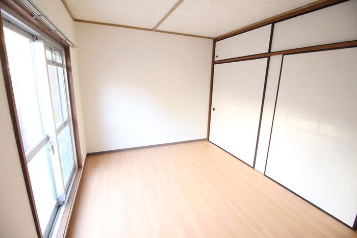 物件内観写真12　(居室)