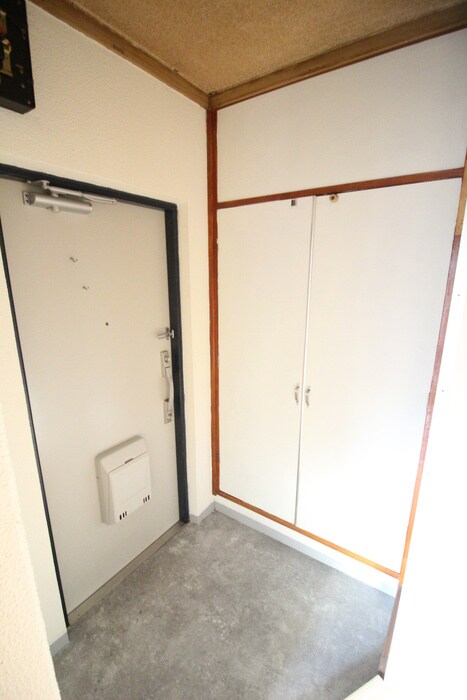 物件内観写真22　(玄関)