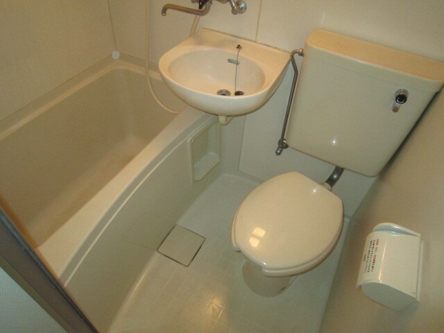 物件内観写真14　(バス／シャワールーム等)