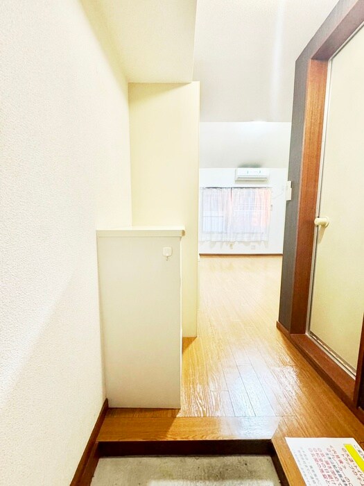 物件内観写真20　(玄関)