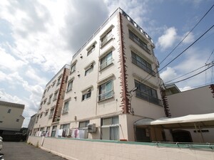 京王ハイツ外観写真