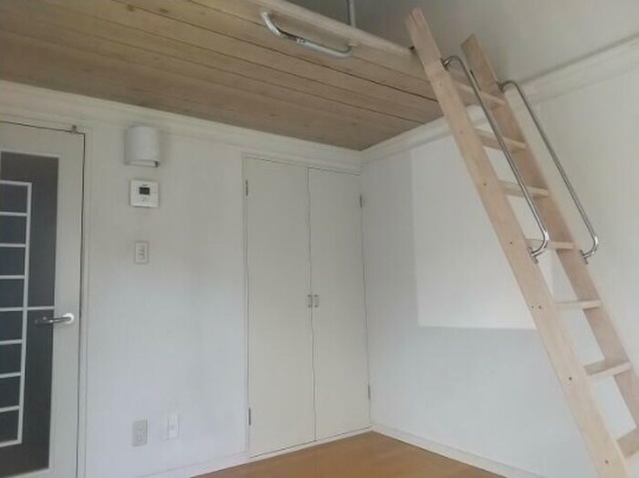 レオパレス三軒茶屋の内観写真