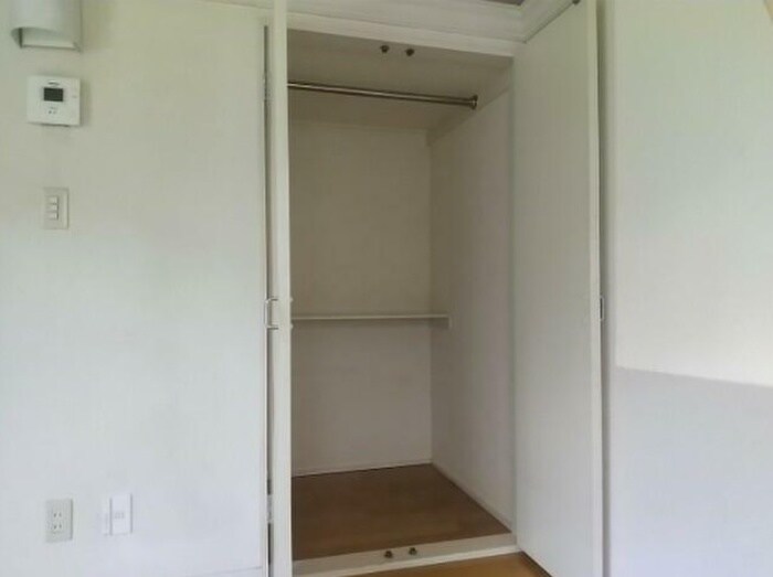 レオパレス三軒茶屋の収納