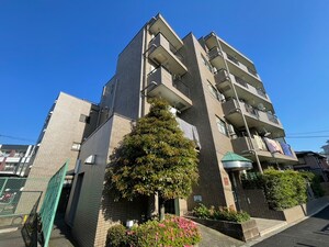 カ－サ西本外観写真