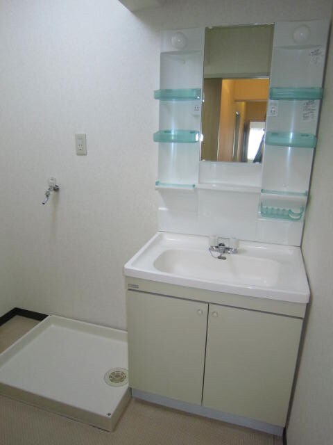 物件内観写真7　(洗面)