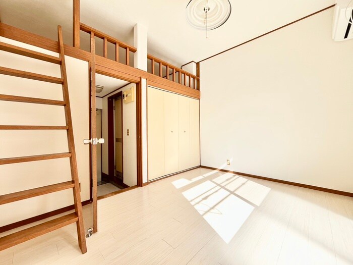 物件内観写真8　(居室)