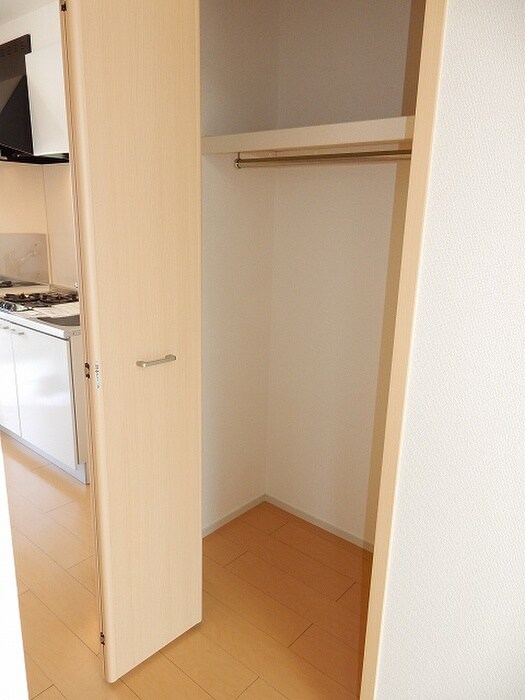 物件内観写真9　(洗面)