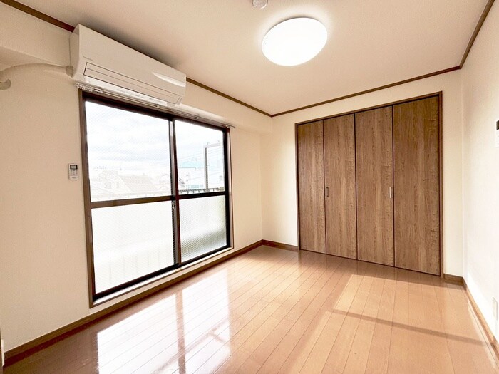 物件内観写真7　(居室)