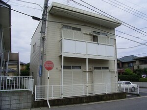 メゾンゆりの木外観写真