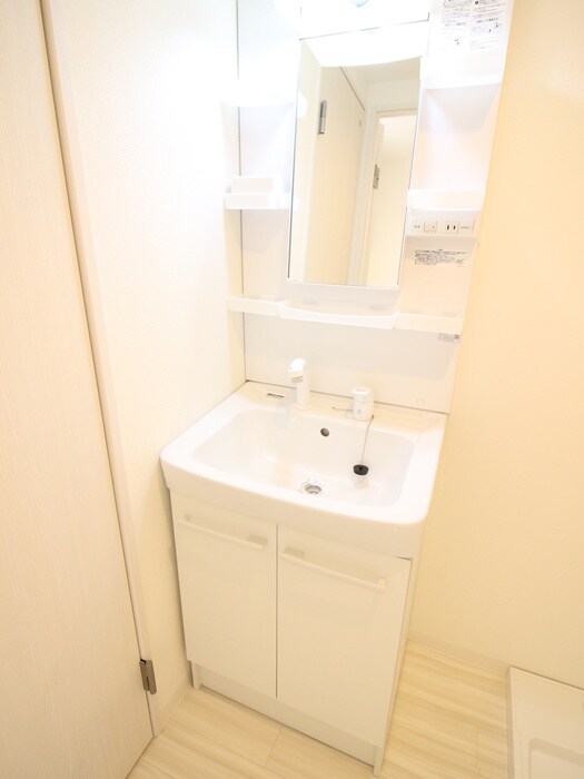 物件内観写真13　(居室)