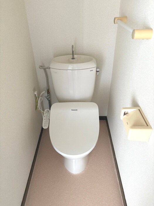 物件内観写真11　(トイレ)