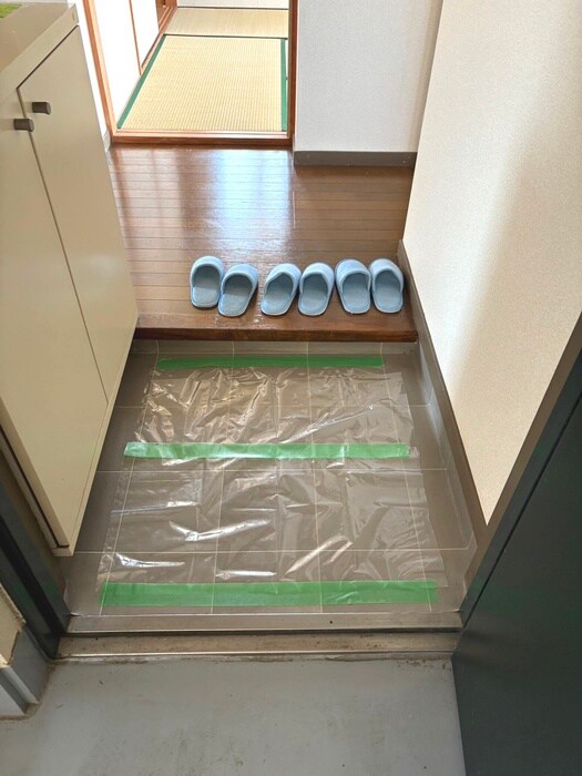 物件内観写真14　(玄関)