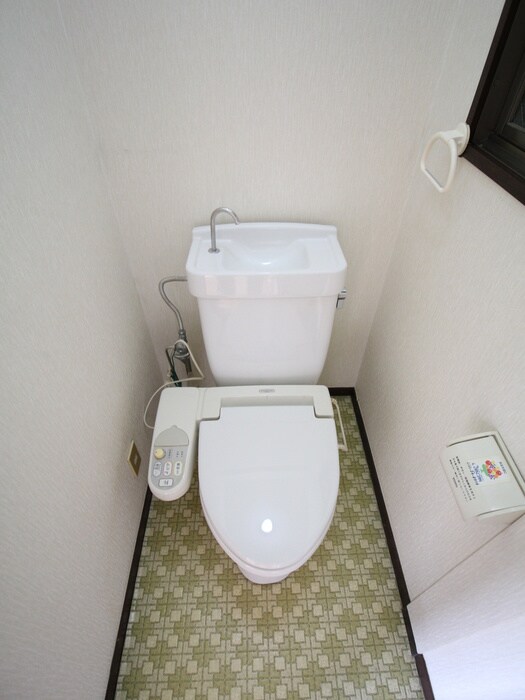 物件内観写真16　(トイレ)