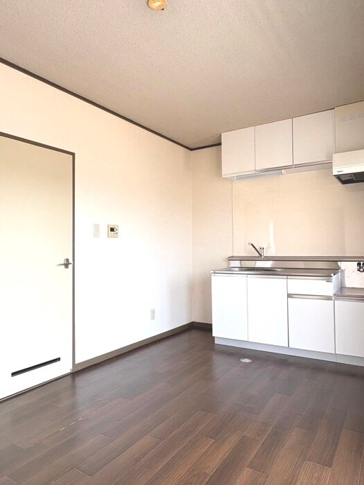 物件内観写真18　(居室)