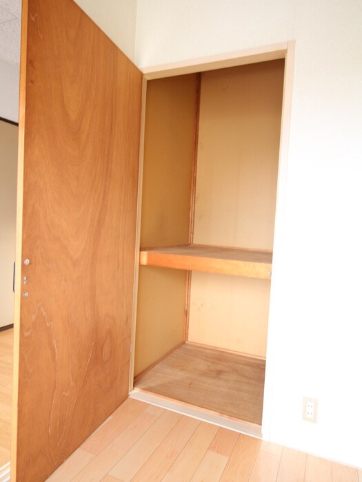 物件内観写真19　(収納)
