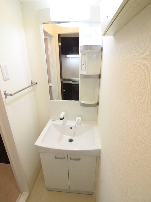 物件内観写真13　(洗面)