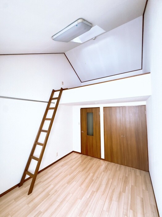 物件内観写真12　(居室)