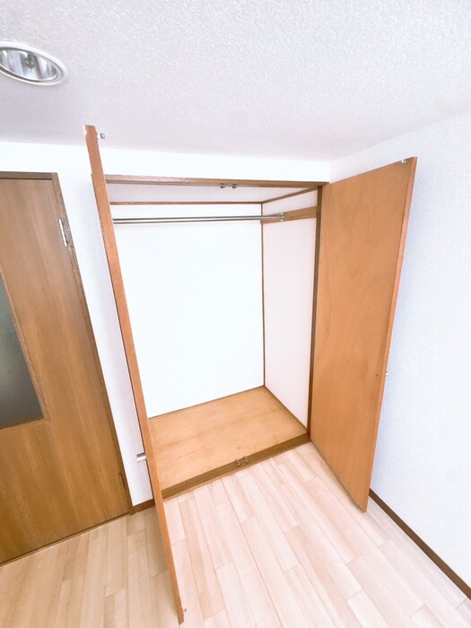 物件内観写真14　(収納)