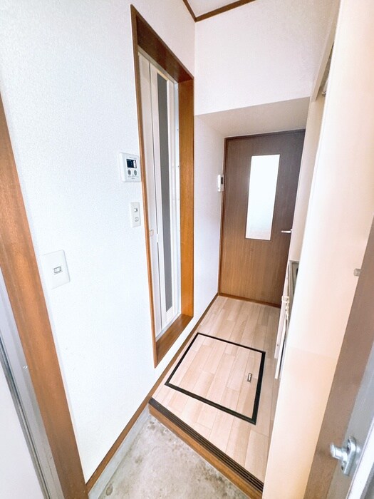 物件内観写真19　(廊下)