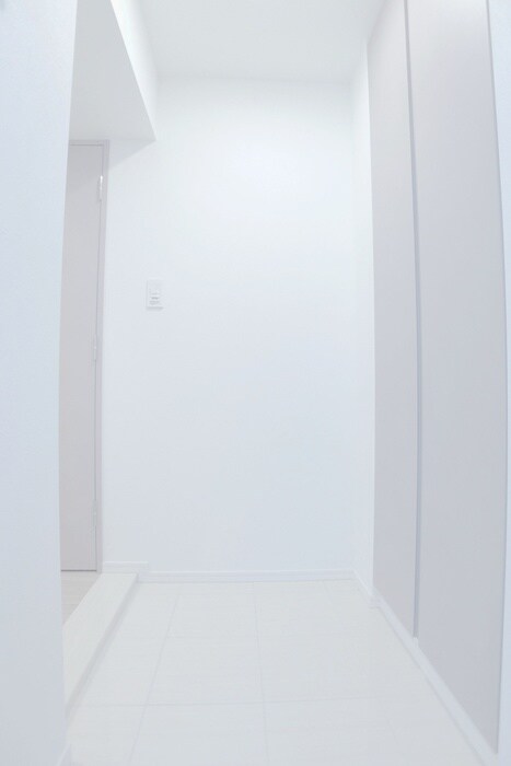 物件内観写真7　(玄関)