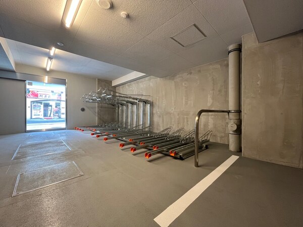 駐輪場