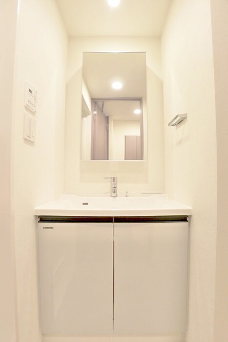 物件内観写真11　(洗面)