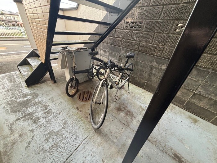 物件外観写真4　(建物設備)