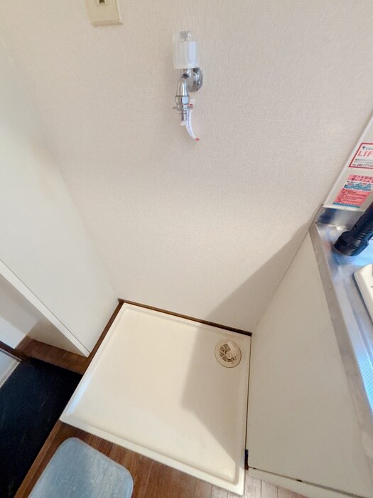 物件内観写真19　(洗濯機置場)