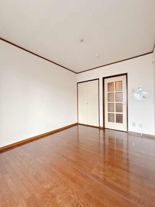 物件内観写真22　(居室)