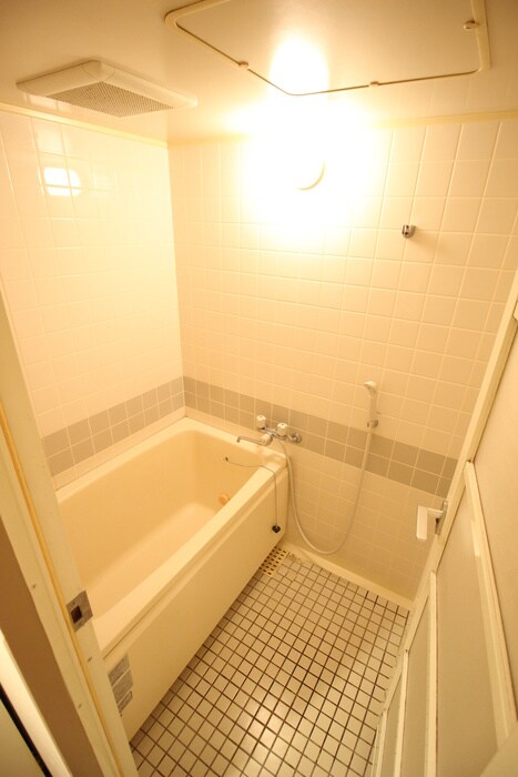 物件内観写真9　(バス／シャワールーム等)