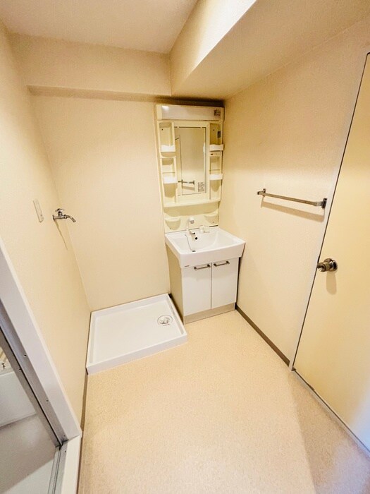 物件内観写真12　(洗面)