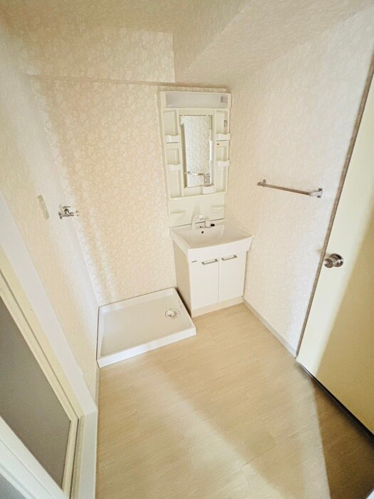 物件内観写真12　(洗面)