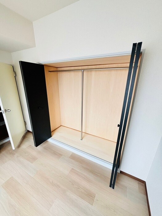 物件内観写真21　(収納)