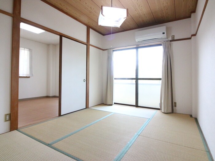 物件内観写真7　(居室)