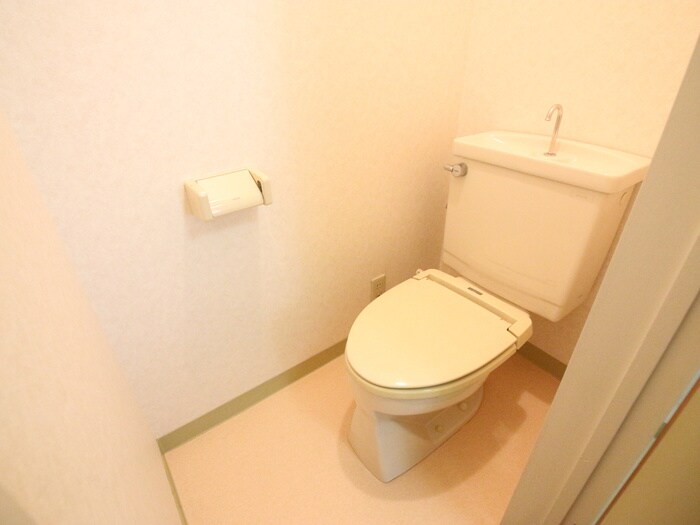 物件内観写真10　(トイレ)