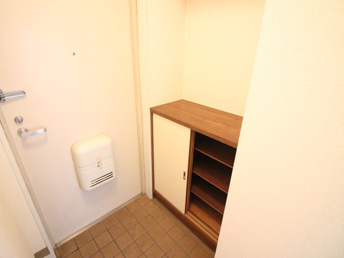 物件内観写真17　(靴箱)