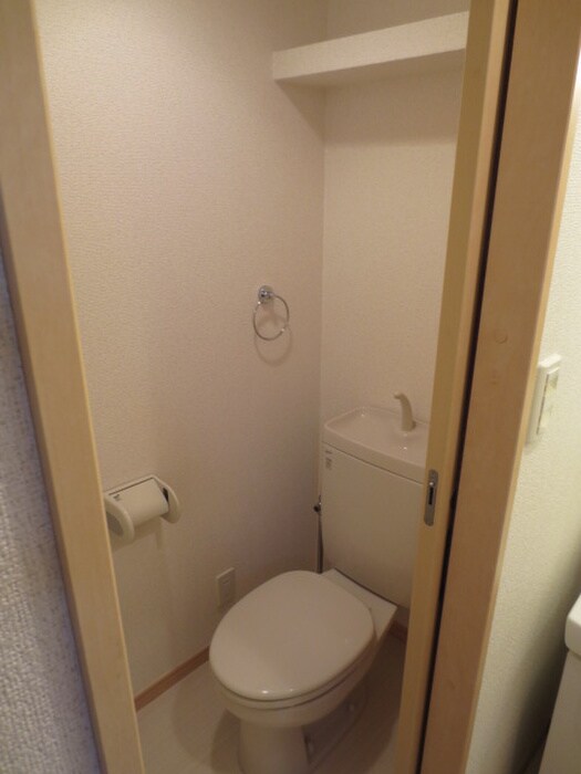 物件内観写真13　(トイレ)