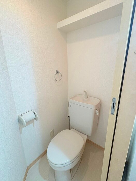 物件内観写真13　(トイレ)