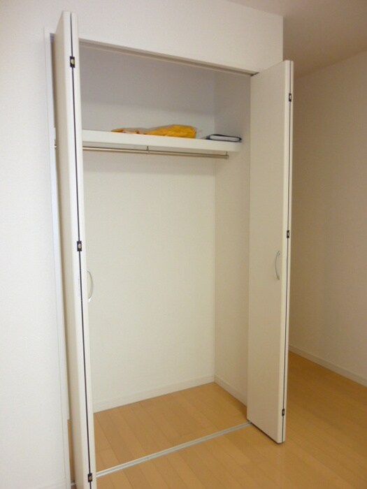 物件内観写真10　(収納)