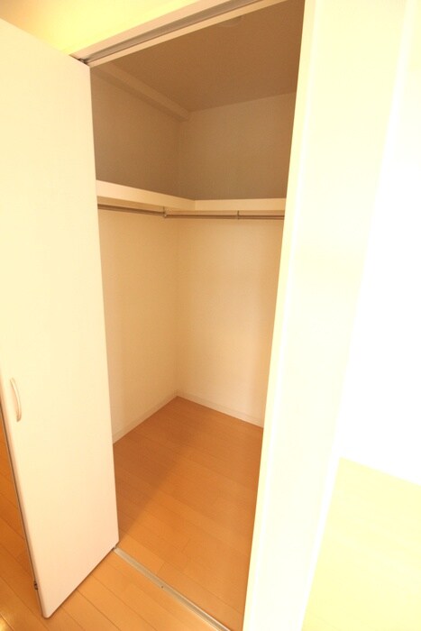 物件内観写真10　(収納)