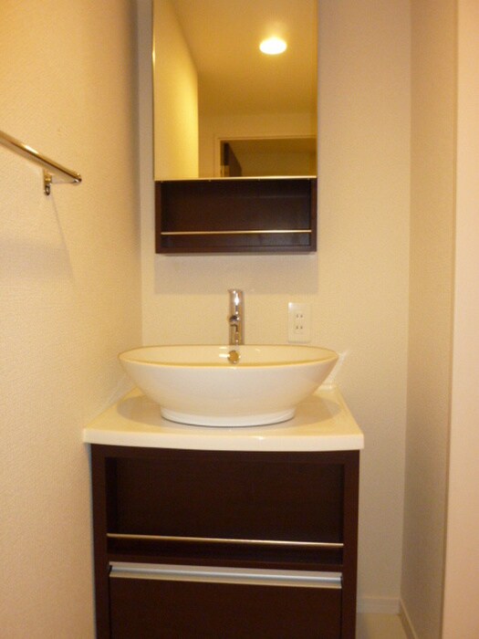 物件内観写真12　(洗面)