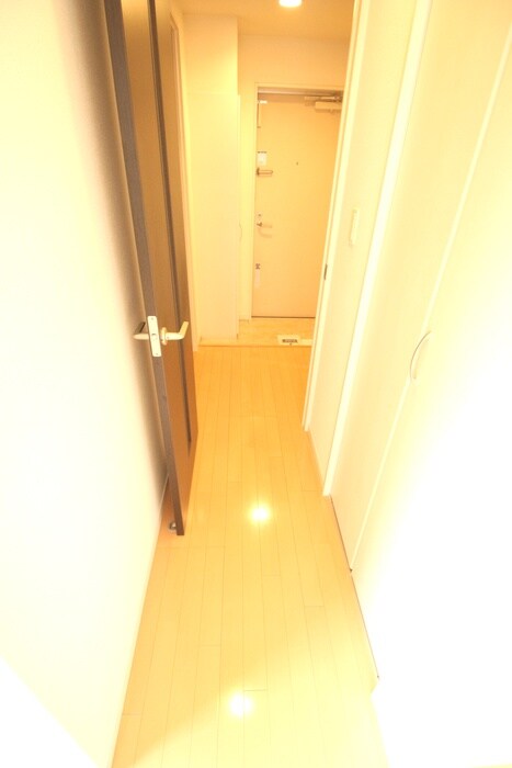 物件内観写真19　(廊下)