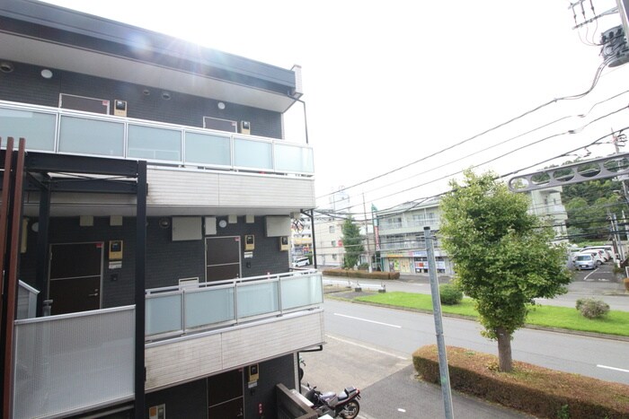 物件内観写真22　(室内からの展望)