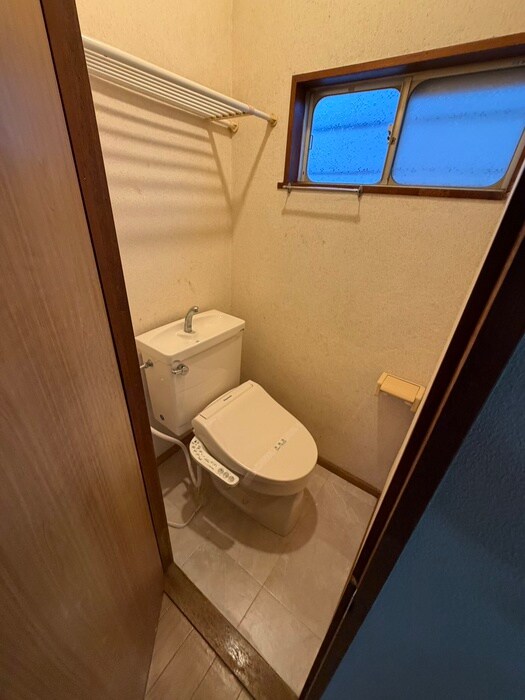 物件内観写真13　(トイレ)