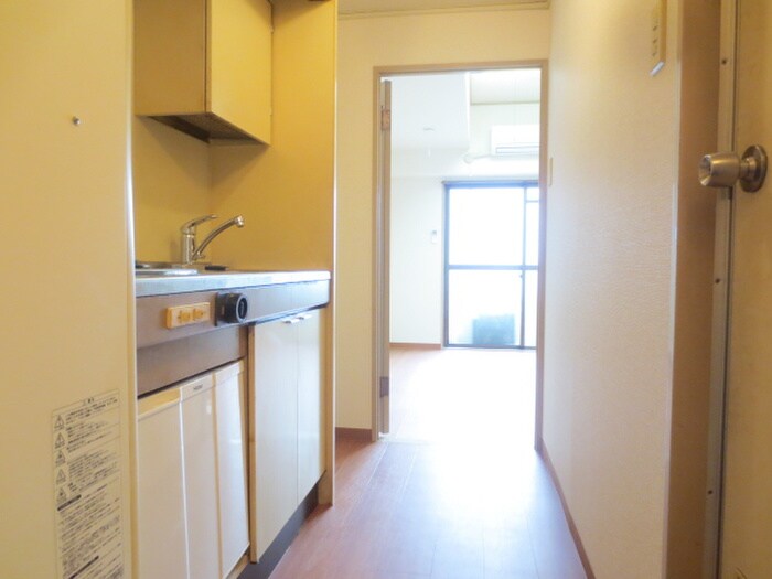 物件内観写真9　(居室)