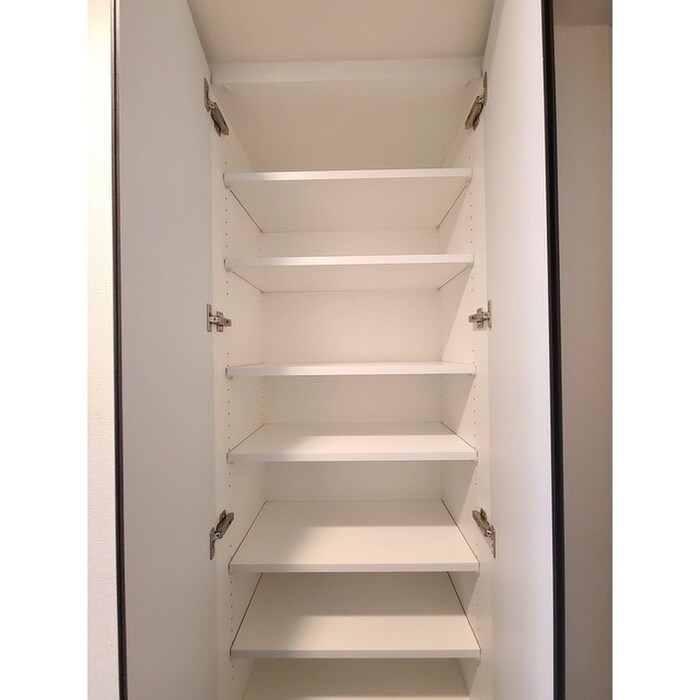 物件内観写真10　(靴箱)