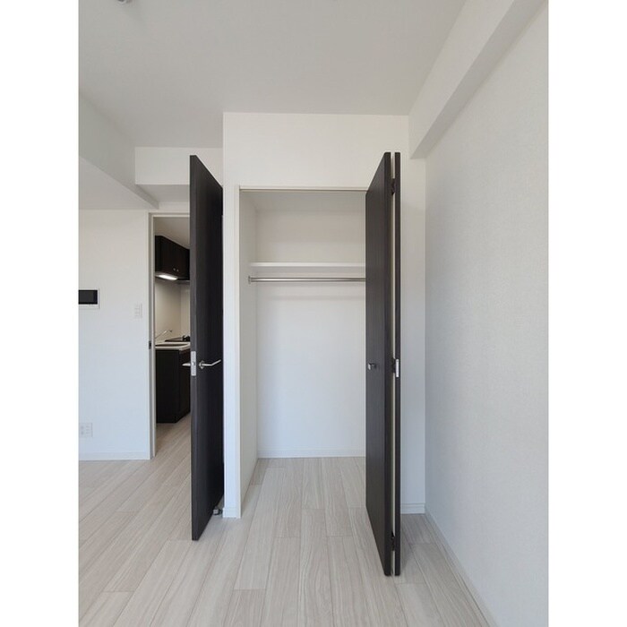 物件内観写真12　(収納)