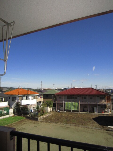 物件内観写真16　(室内からの展望)