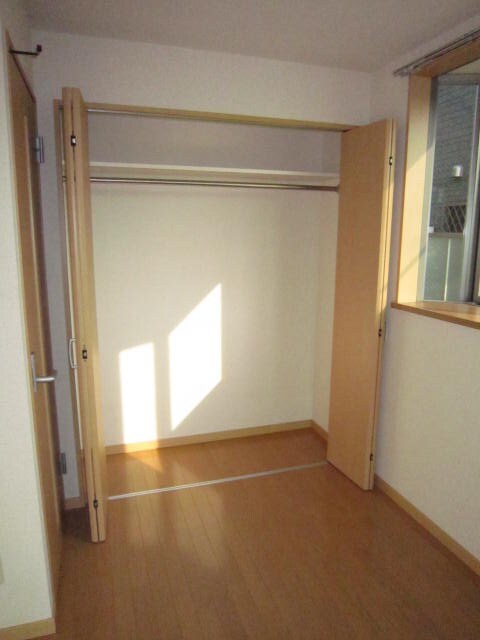 物件内観写真9　(収納)