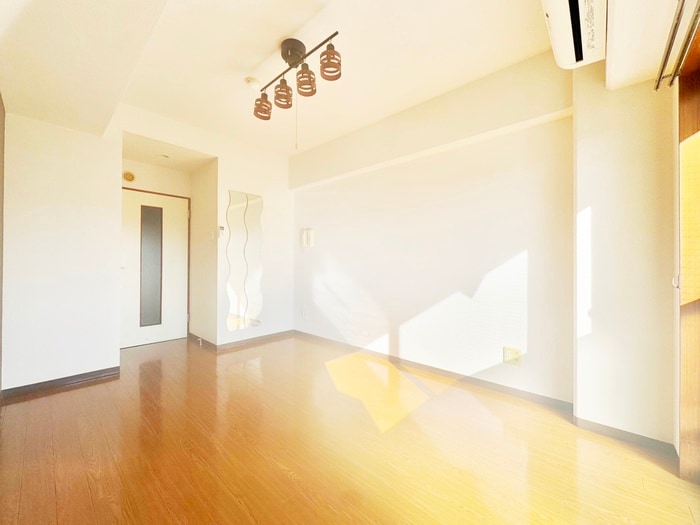 物件内観写真18　(居室)